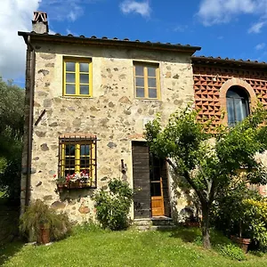 Ferienhaus La Casina Dei Frati Lucca