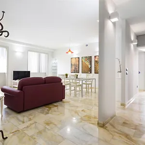 Apartamento Primopiano - Rg12, Milán
