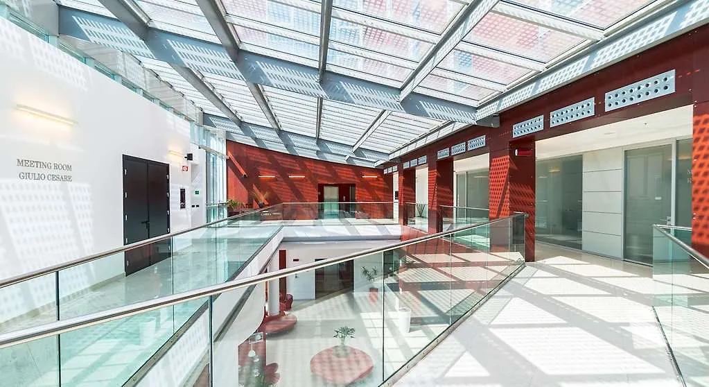Hotel Domina Milano Fiera Novate Milanese 4*,  Italien